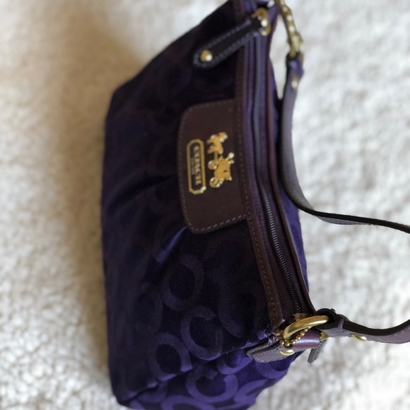 Purple coach purse - Picture 2 of 5
